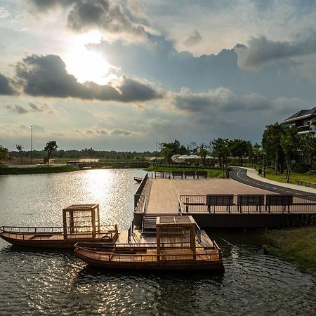 Villa The Koi - Du An Id Junction Long Thanh Phuoc Thien  Exterior photo